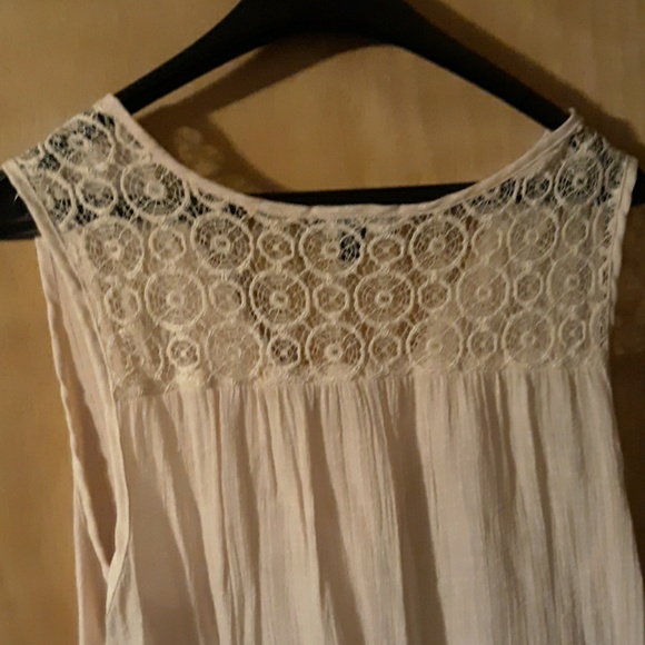 🗨Hi/low Blouse🗨 - Picture 3 of 6